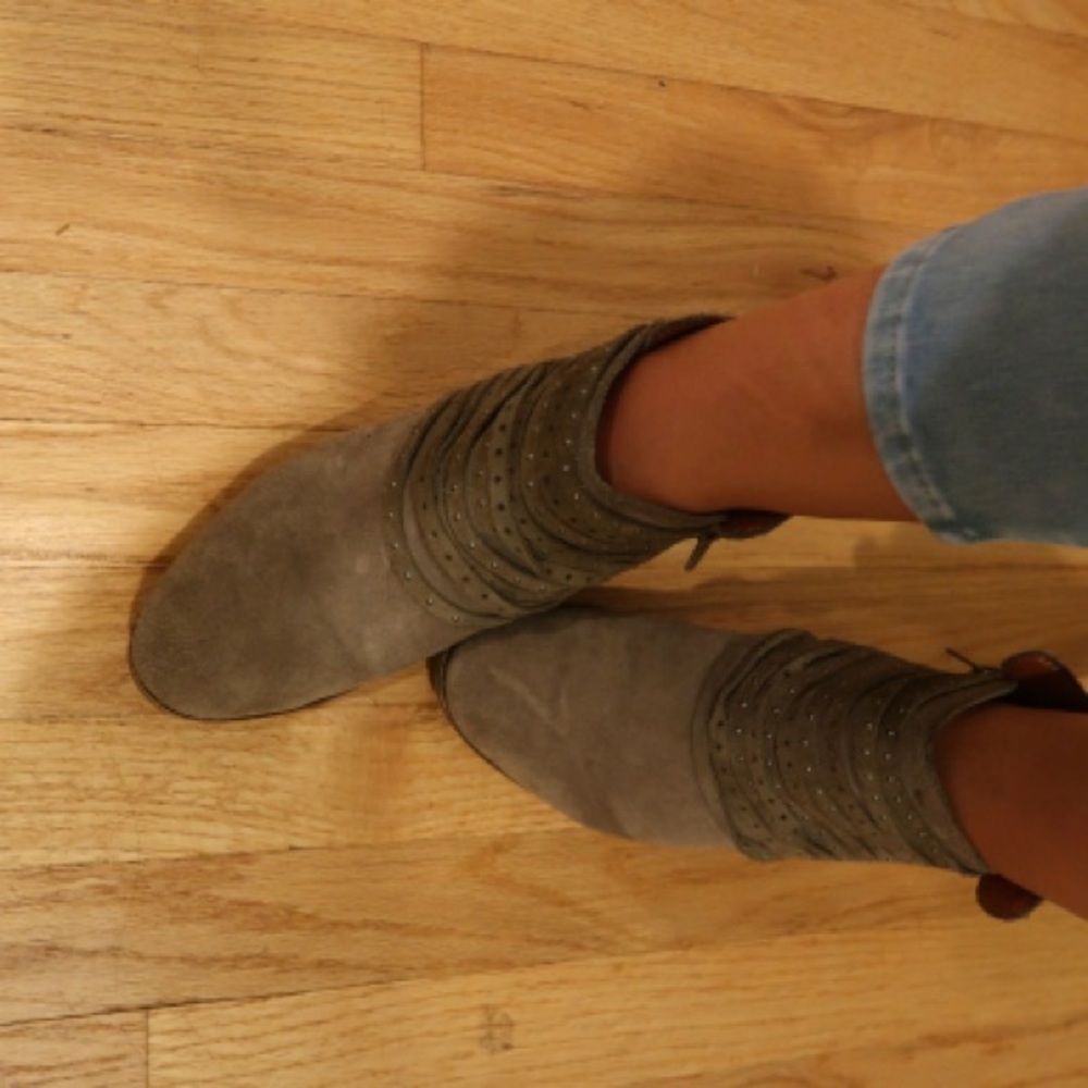 Lucky Brand Suede Booties with Embellishment Detail ✨🤍